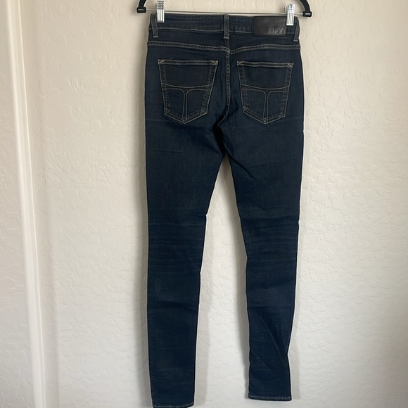 TIGER OF SWEDEN ONCE SLENDER Style: W4711600Z size 30 Dark Wash EUC - Picture 4 of 16